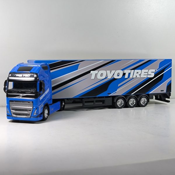 VOLVO FH 750 FURGON - 1/43