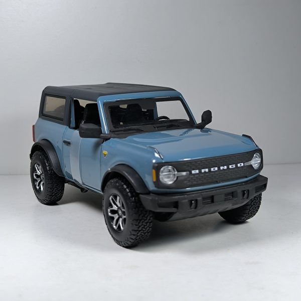 FORD BRONCO - 1/24