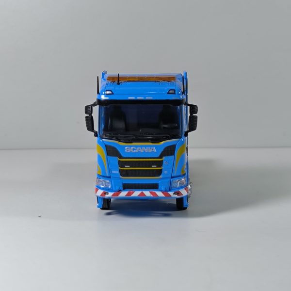 SCANIA R650 - 1/64
